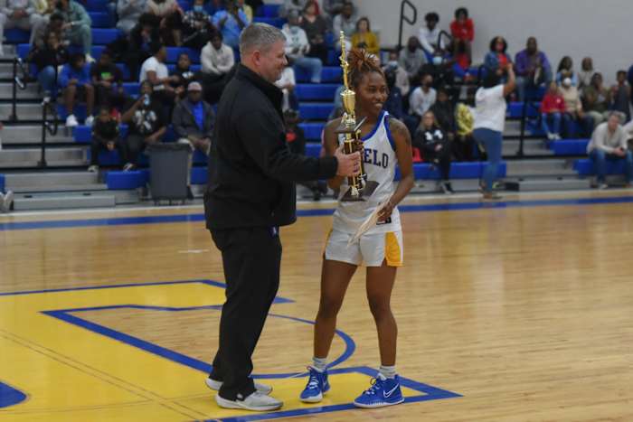 starkville-tupelo-girls-basketball00029